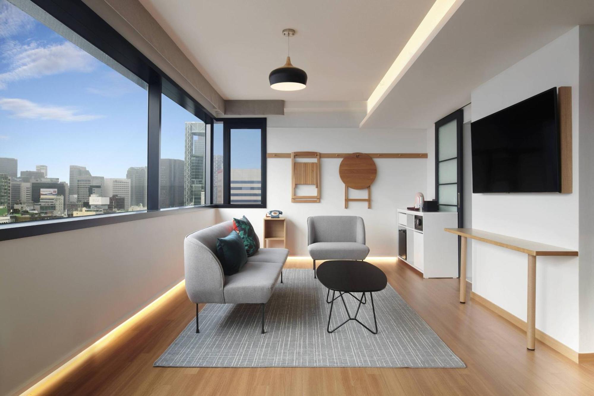 Hotel Moxy Insadong Seoul