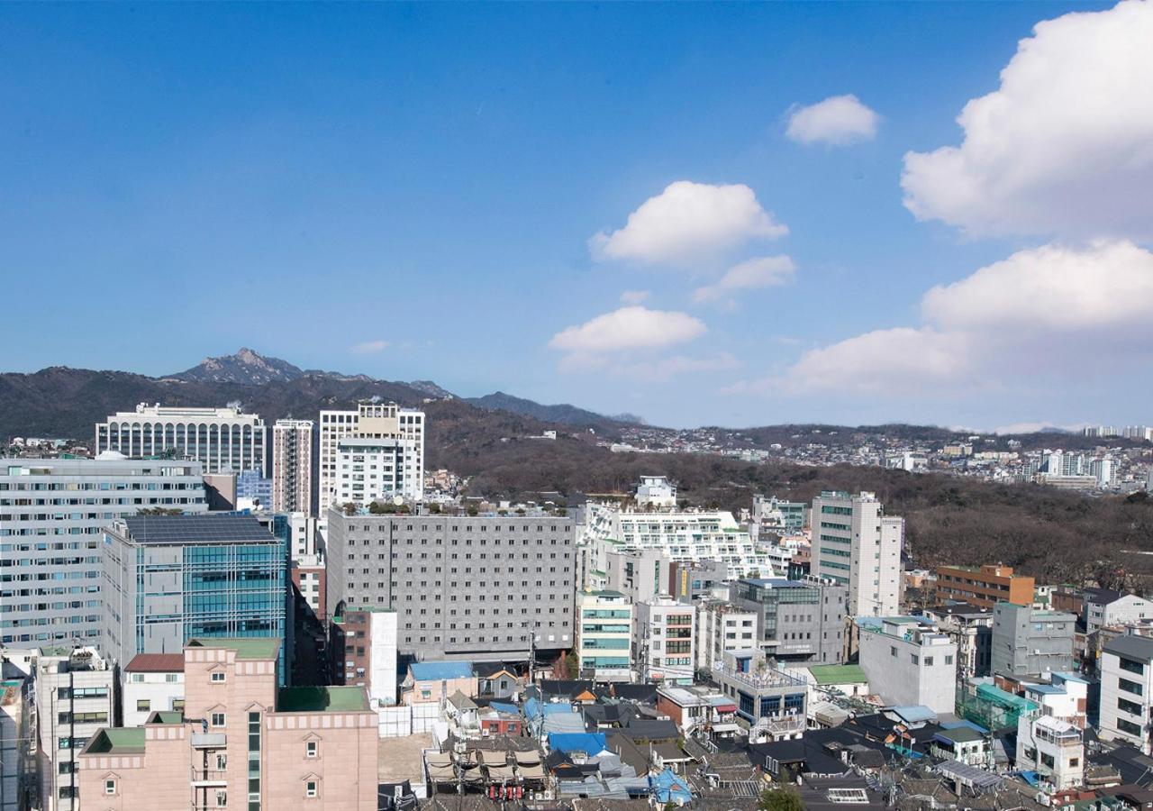 Moxy Insadong Hotel Seoul