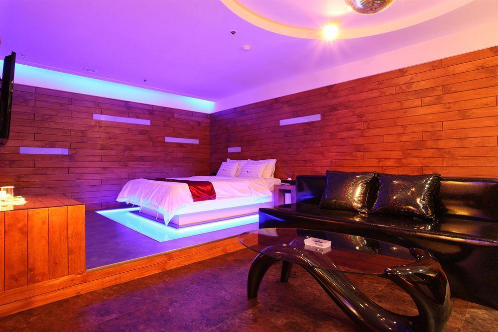 Moxy Insadong Seoul