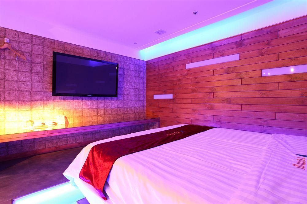Hotel Moxy Insadong Seoul