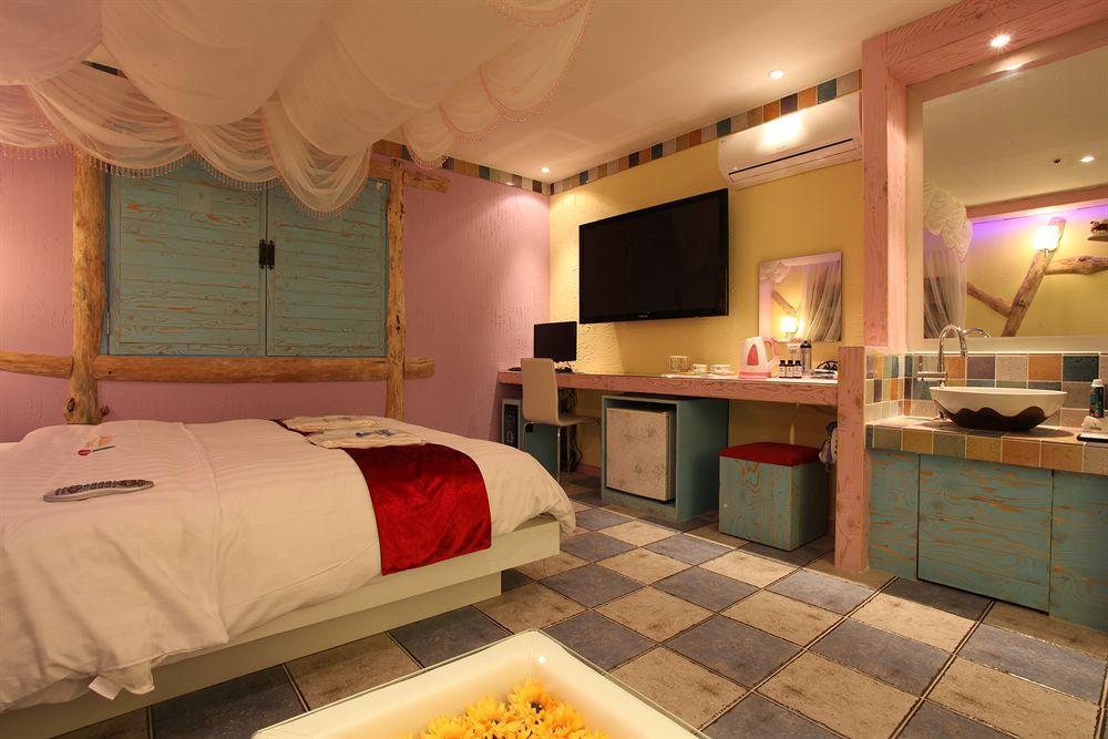 Hotel Moxy Insadong 3*