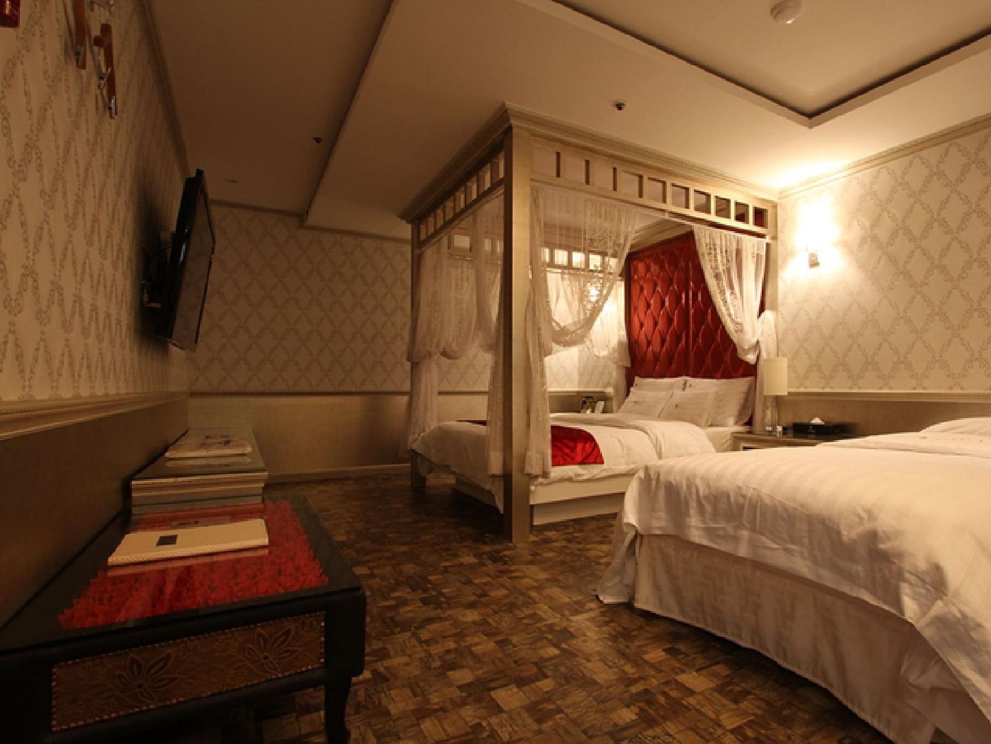 Hotel Moxy Insadong Seoul