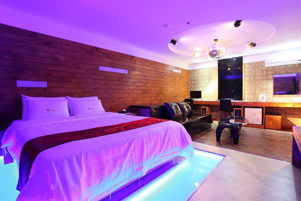 Hotel Moxy Insadong
